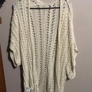American Eagle Crochet Fringe Kimono